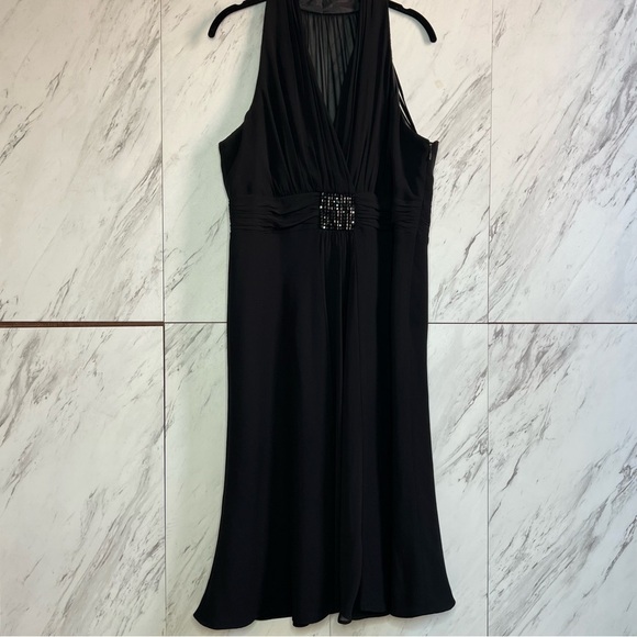 Evan Picone  Black Ruched Sleeveless Classy Flowy Cocktail Party Dress SZ 16 - Picture 1 of 5